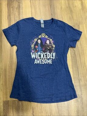 Girls size 14 “Descendants” T-Shirt
